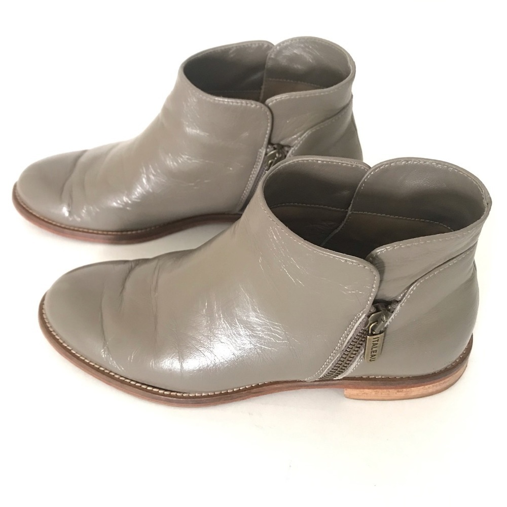 Italeau | Side Zip Waterproof Ankle Bootie Womens 35 US 5 Pewter Gray Leather